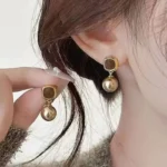 French New Classic Elegant Imitation Pearl Drop Earrings for Women Exquisite Dangle Wedding Earring Statement Fashion Jewelry