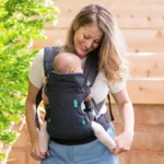 Infantino Flip 4in1 Convertible Carrier Adjustable Ergonomic Babywearing Registry ential Carrier for Newborn to Toddl - Image 6